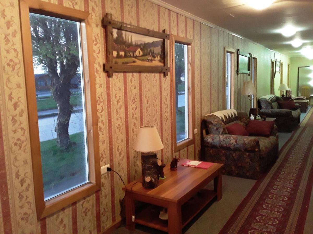 Hostal Don Pedro Puerto Natales Zewnętrze zdjęcie