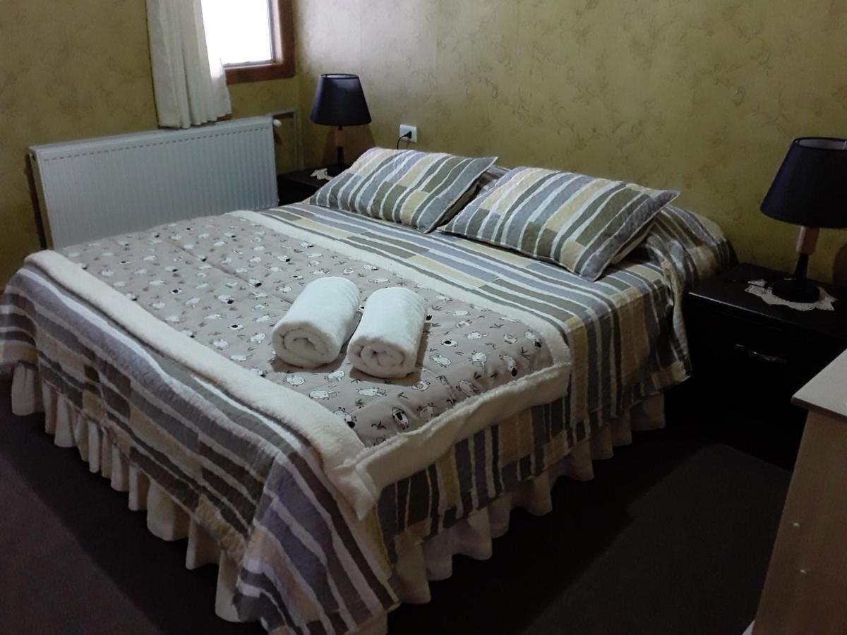 Hostal Don Pedro Puerto Natales Zewnętrze zdjęcie